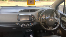 Toyota Yaris 1.5 VVT-i Icon Tech 5dr Petrol Hatchback